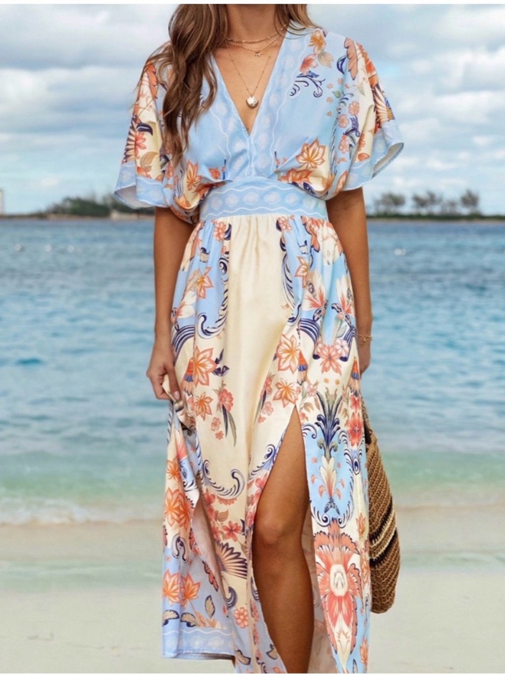 Cupshe Blue and Cream Floral V-Neck Maxi Dress - Picture 2 of 7